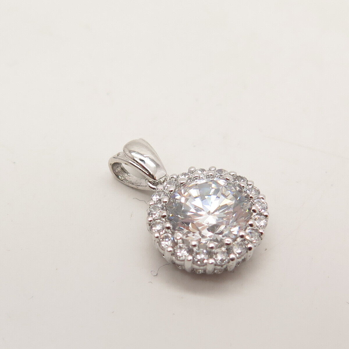 925 Sterling Silver C Z Round Charm Pendant