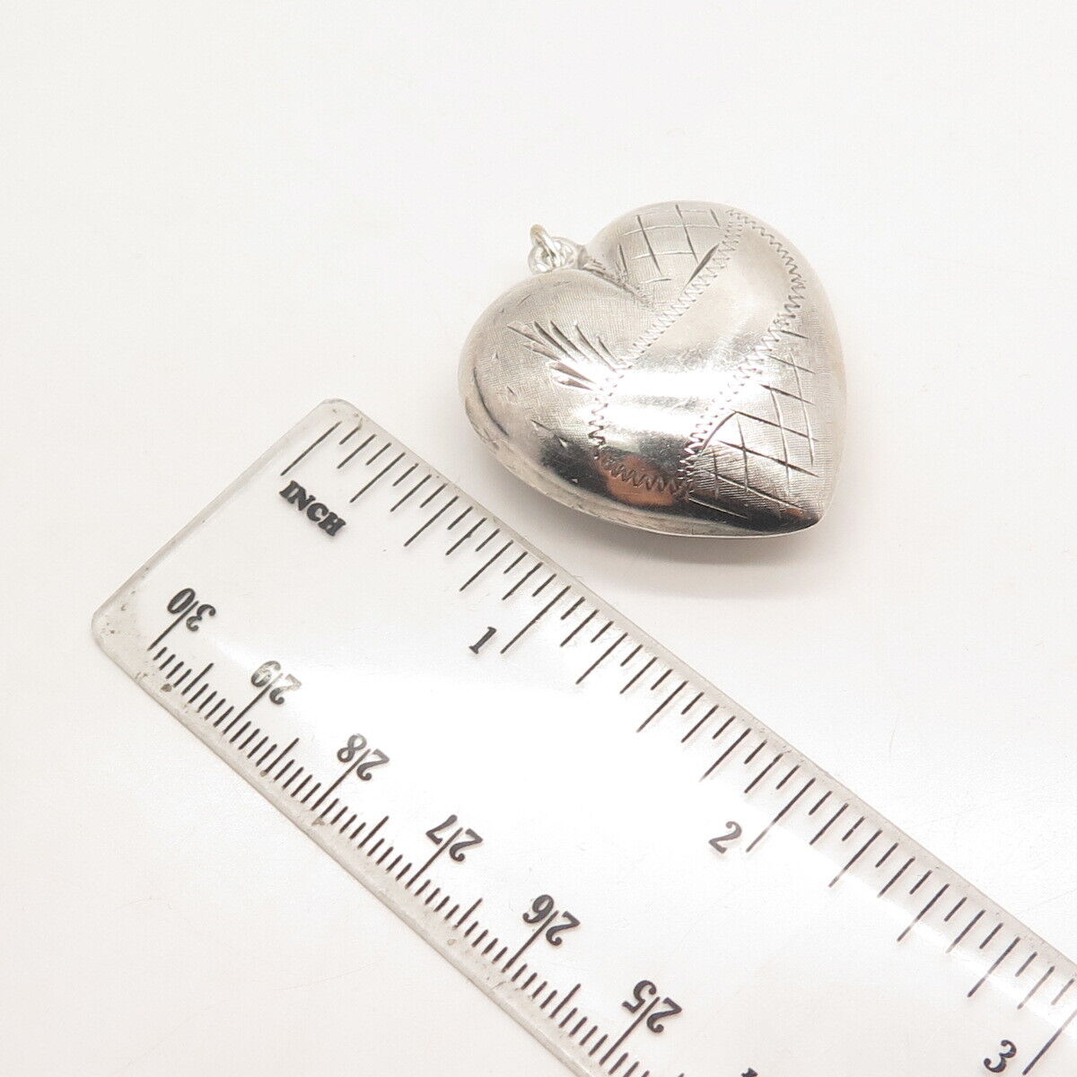 925 Sterling Silver Vintage Etched Hollow Heart Pendant