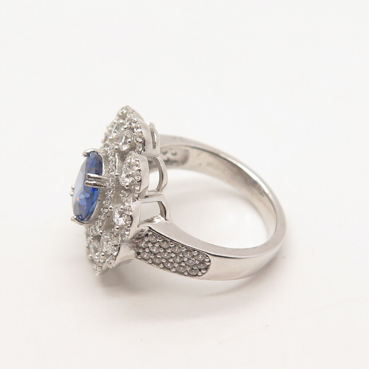 925 Sterling Silver PJC White & Blue C Z Ring Size 8