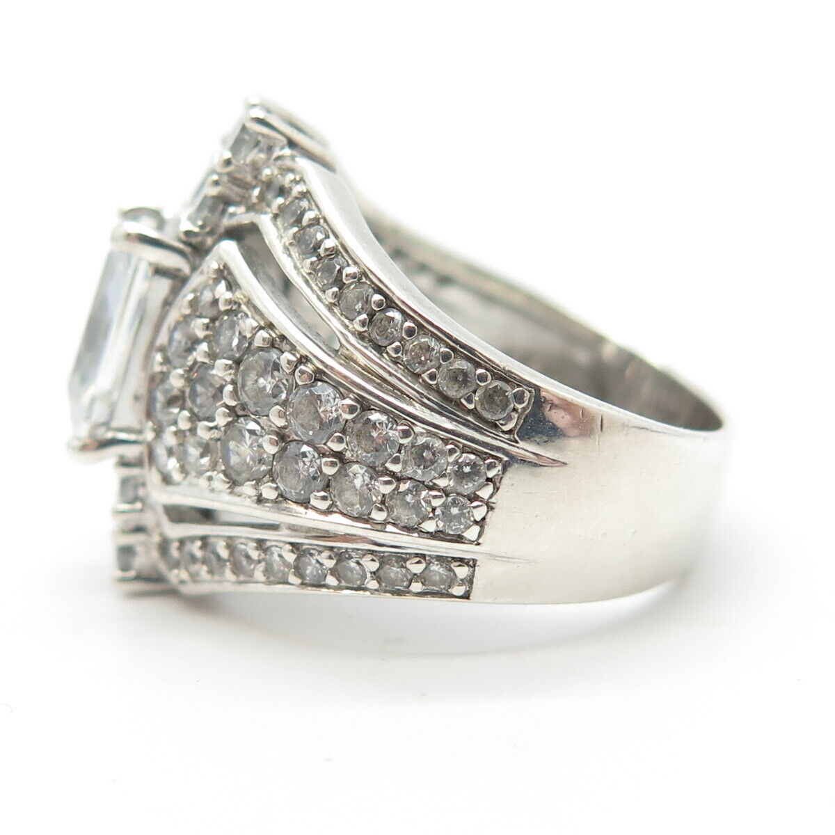 925 Sterling Silver Pave C Z Ring Size 6.25