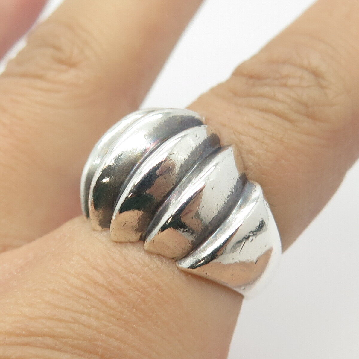 925 Sterling Silver Vintage Mexico Ribbed Ring Size 7.25