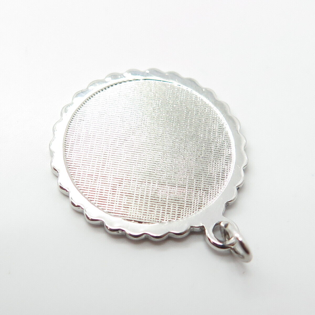 925 Sterling Silver Vintage Textured Pendant