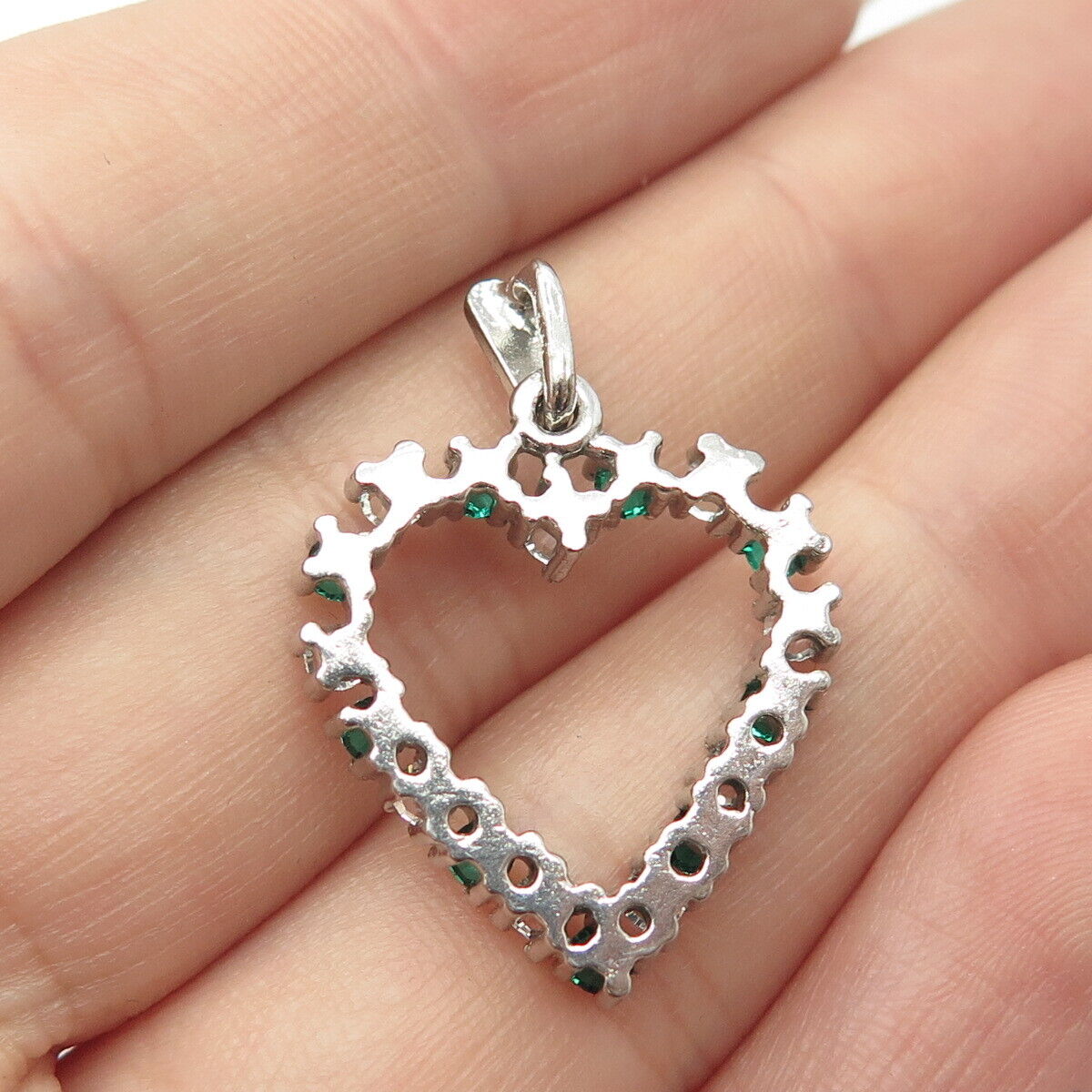 925 Sterling Silver Green & White C Z Open Heart Pendant