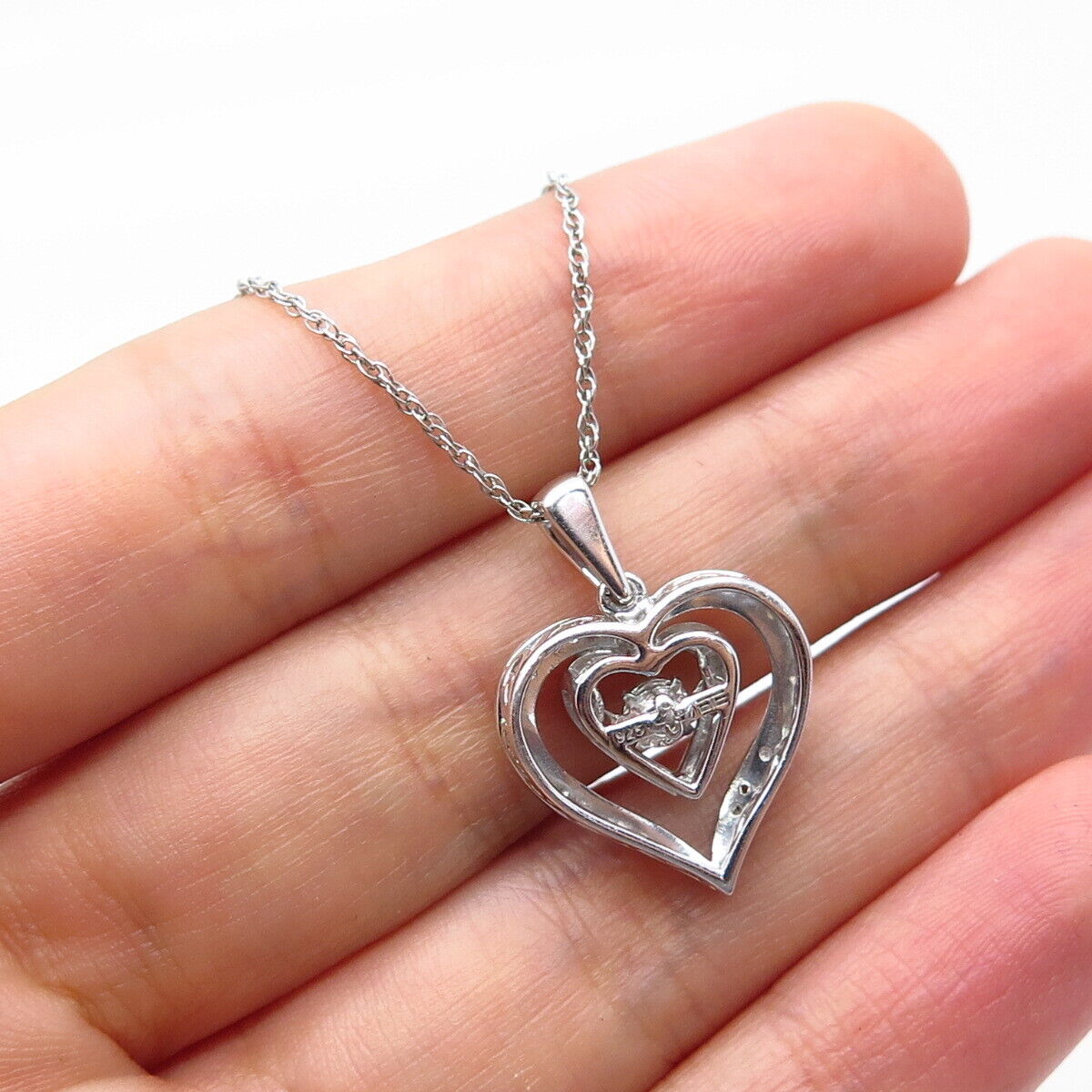 925 Sterling Silver Real Diamond Accent Heart Prince-of Wales Chain Necklace 18"