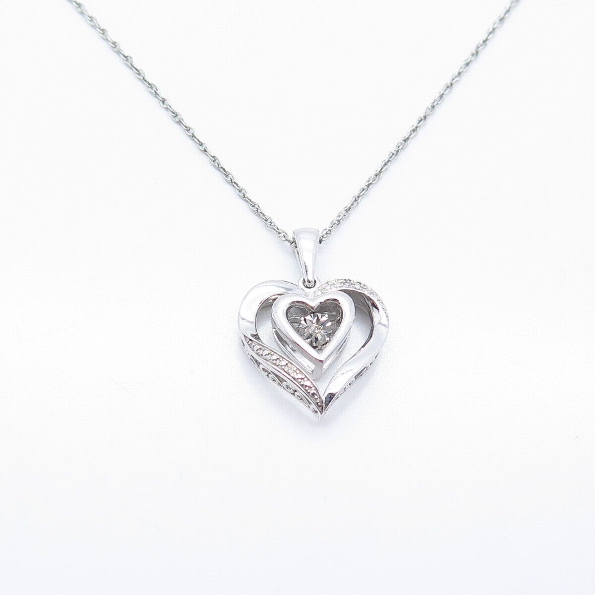 925 Sterling Silver Real Diamond Accent Heart Prince-of Wales Chain Necklace 18"