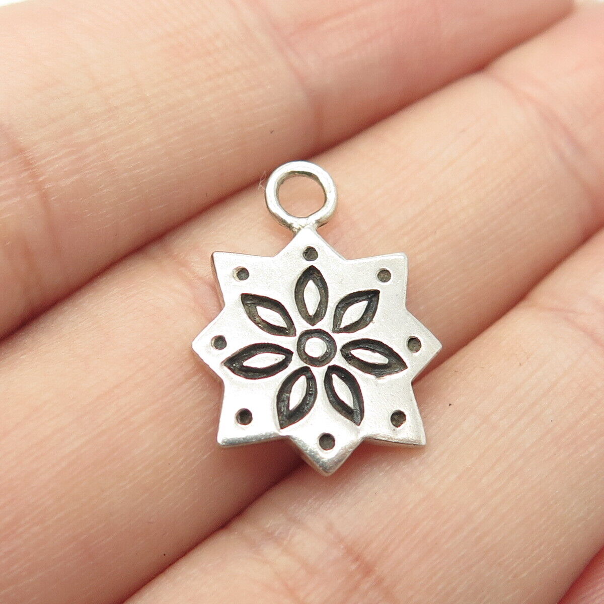 925 Sterling Silver Vintage Ornate Charm Pendant