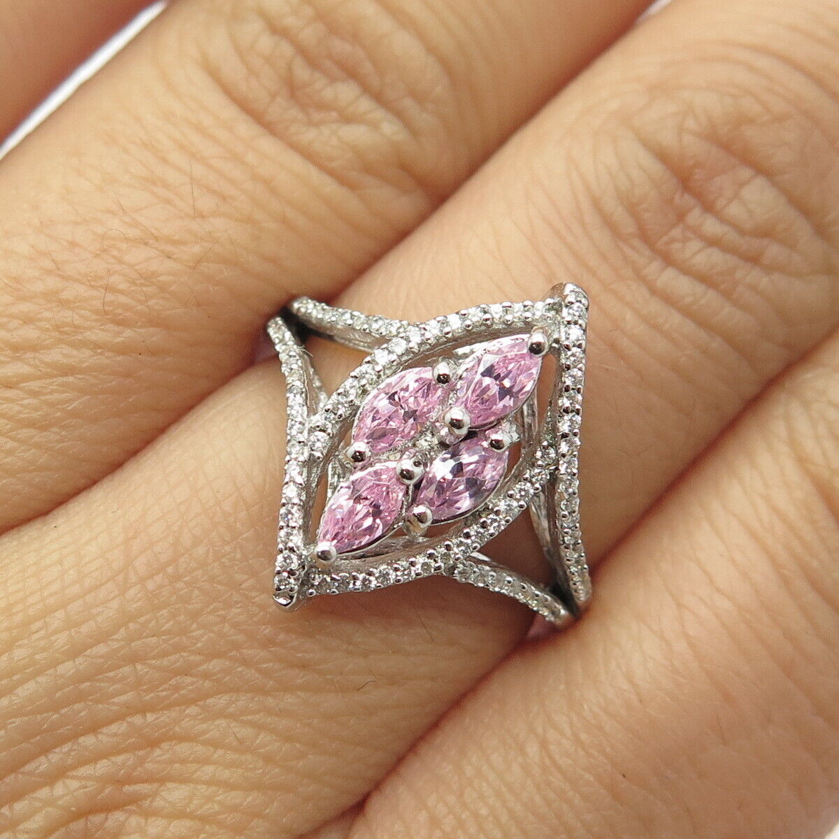 925 Sterling Silver White & Pink C Z Ring Size 7