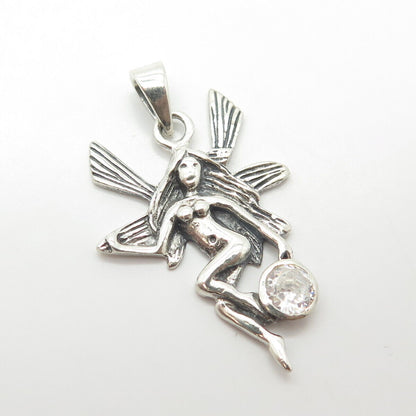 925 Sterling Silver Vintage C Z Naked Girl w/Wings Pendant