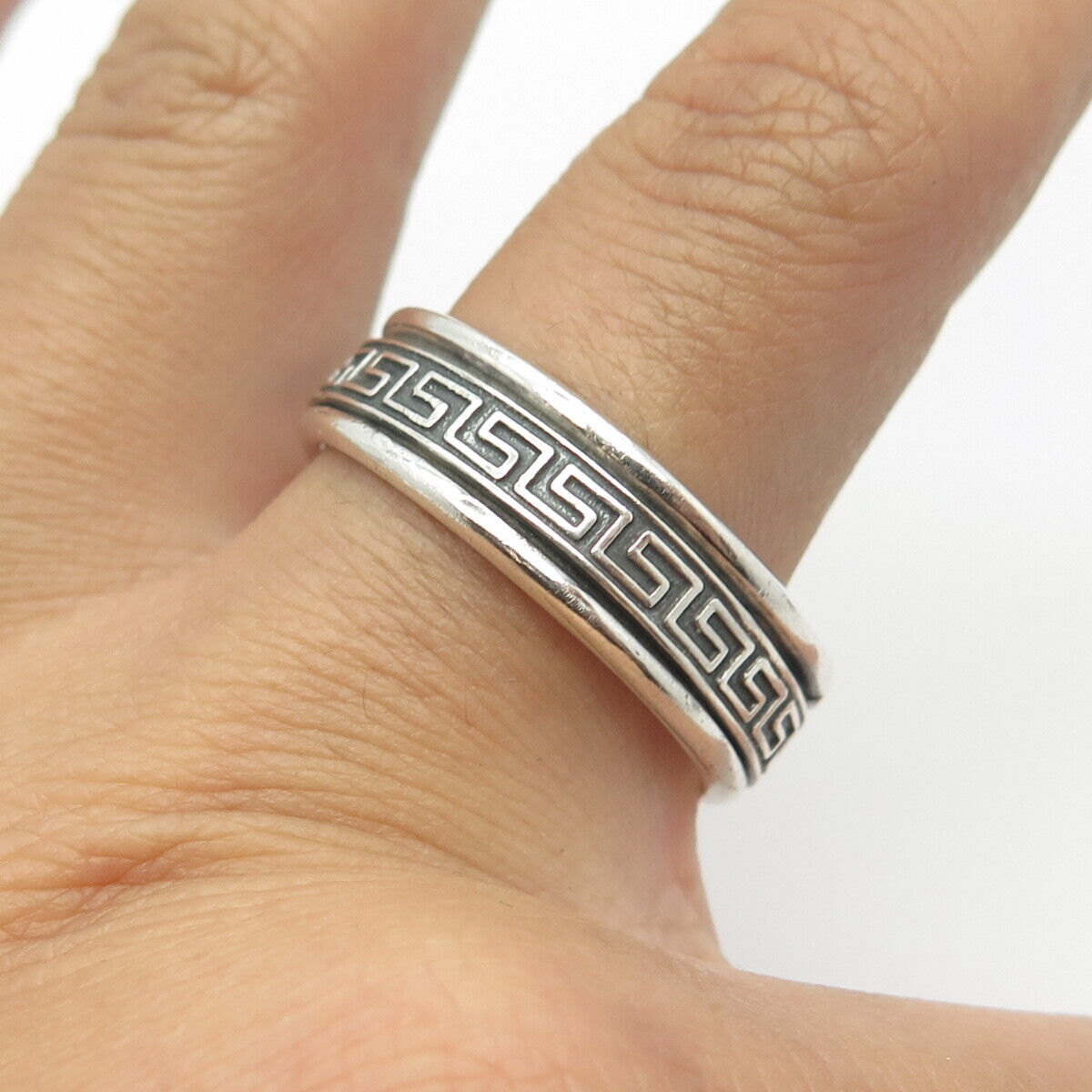 925 Sterling Silver Vintage Maze Rotating Band Ring Size 13