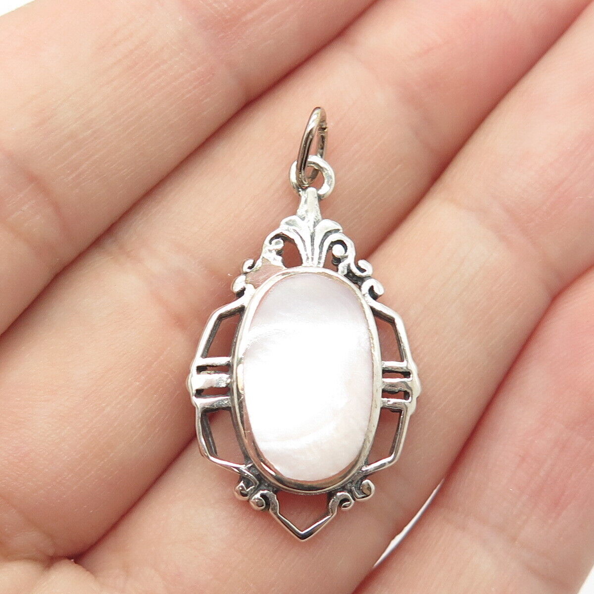 925 Sterling Silver Vintage Real Mother-of-Pearl Pendant