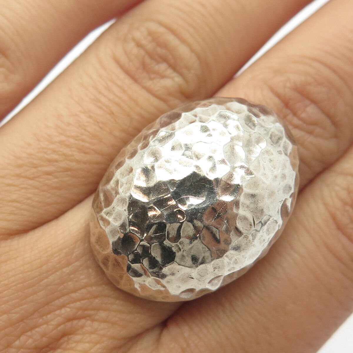 925 Sterling Silver Vintage CII Mexico Hammered Dome Statement Ring Size 7.5