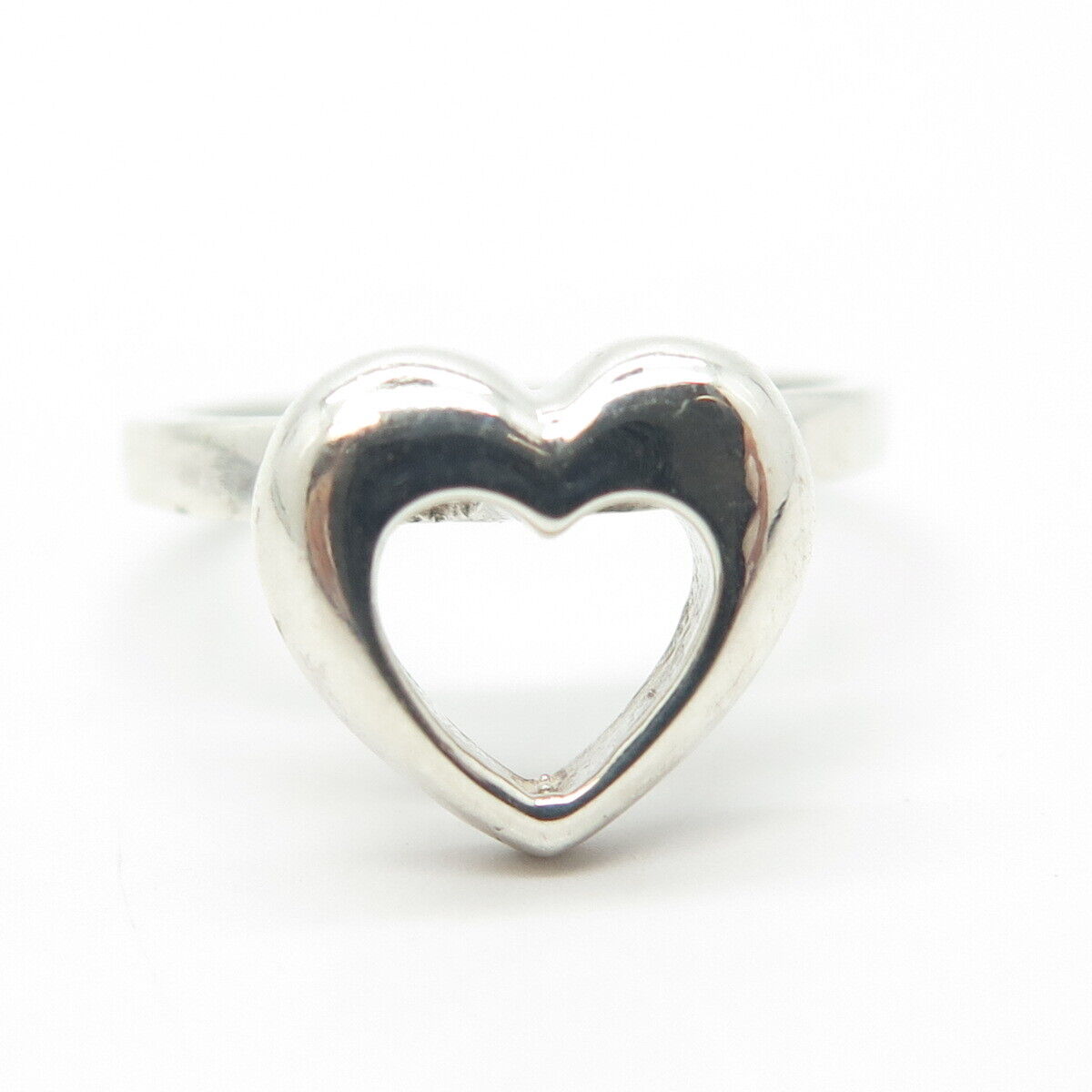 925 Sterling Silver Vintage Open Heart Ring Size 6.5
