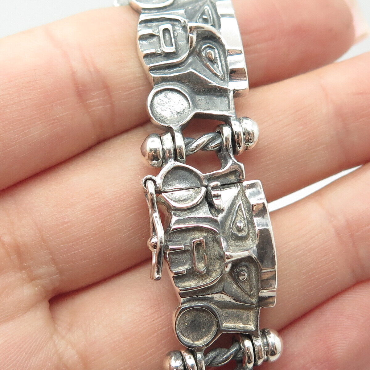 800 Silver Vintage Tribal Face Panel Link Bracelet 7.5"