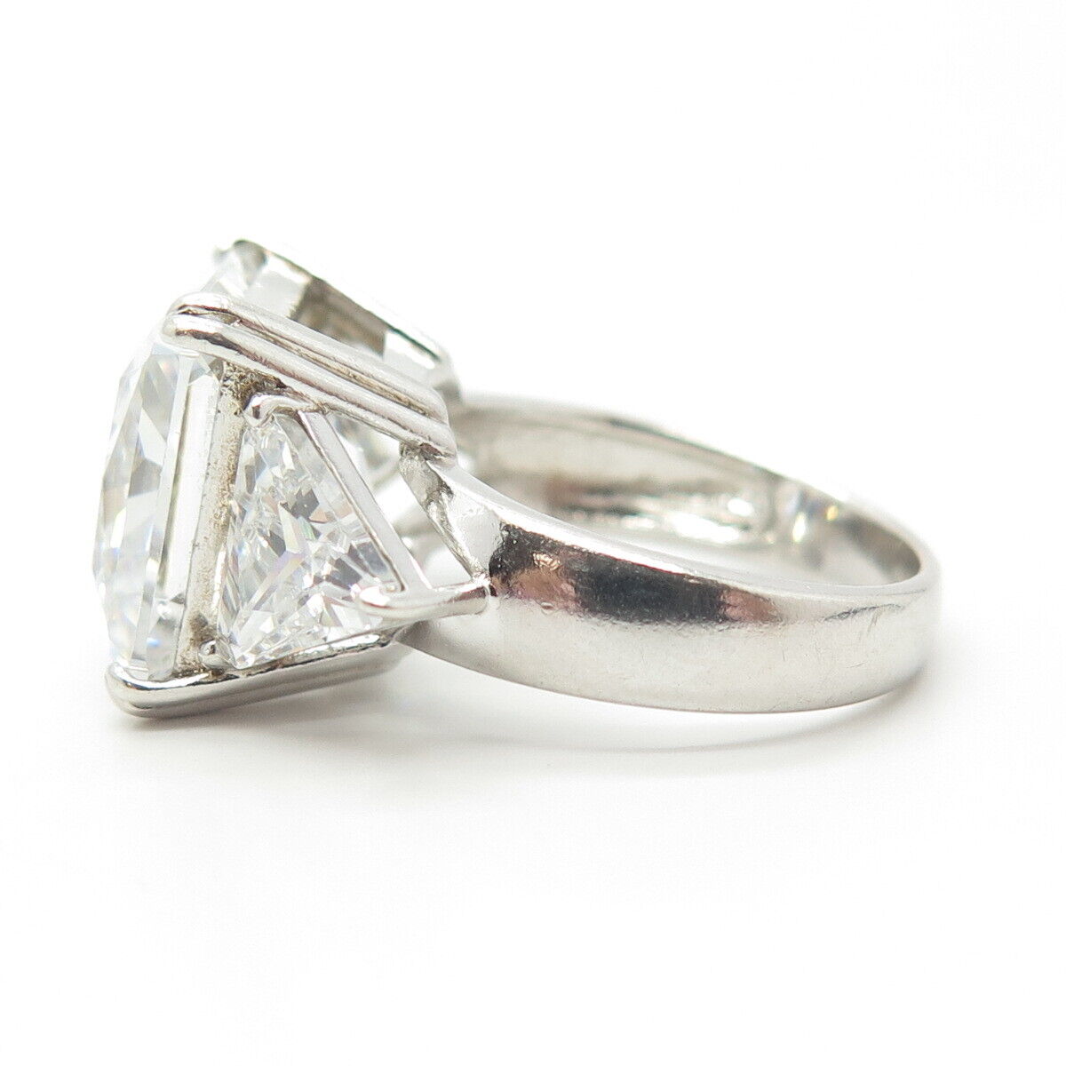 925 Sterling Silver Princess-Cut C Z Ring Size 6.25