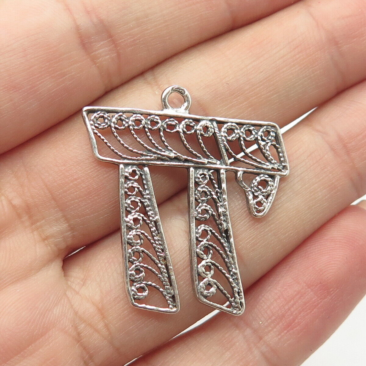 925 Sterling Silver Vintage Filigree Chai Judaica Pendant