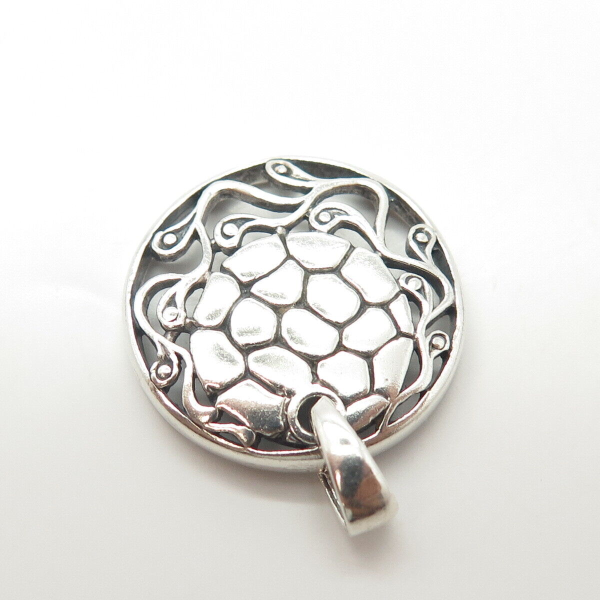 925 Sterling Silver Vintage Pebble Pendant