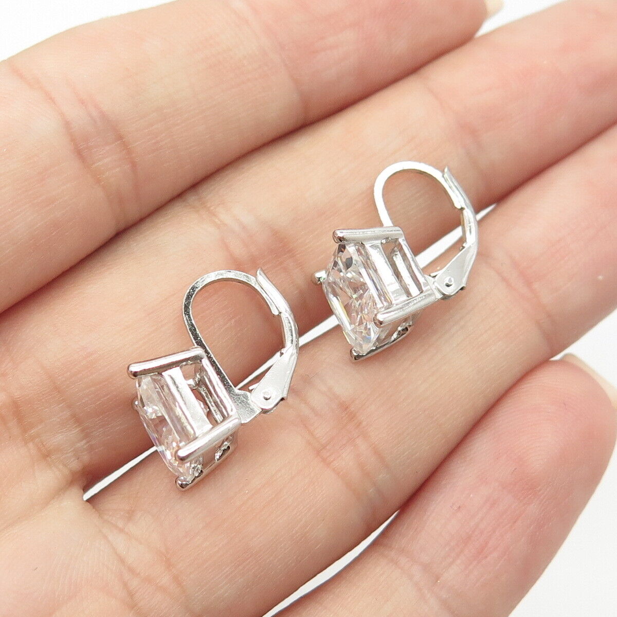 925 Sterling Silver White C Z Square Earrings