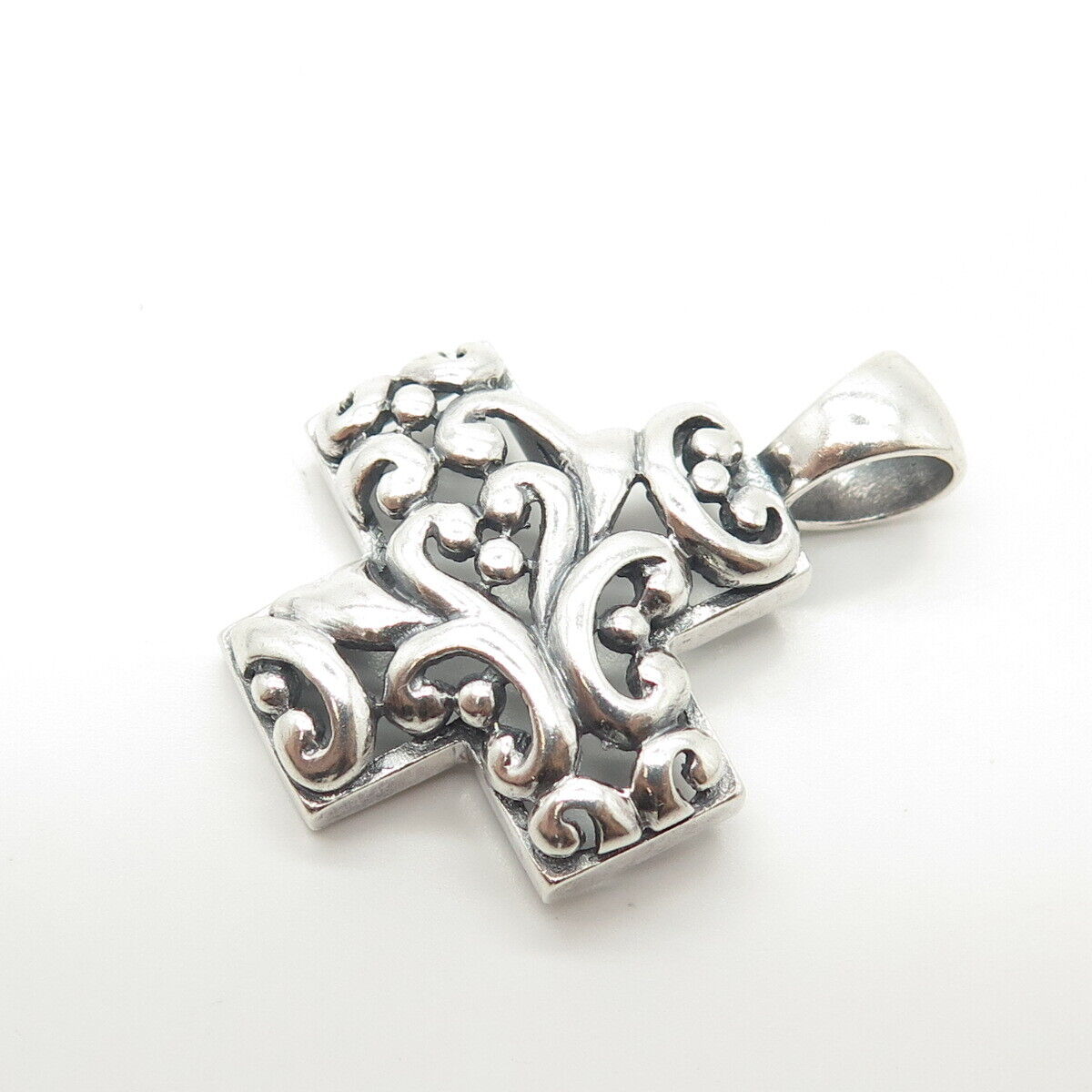 925 Sterling Silver Vintage Floral Scroll Cross Pendant