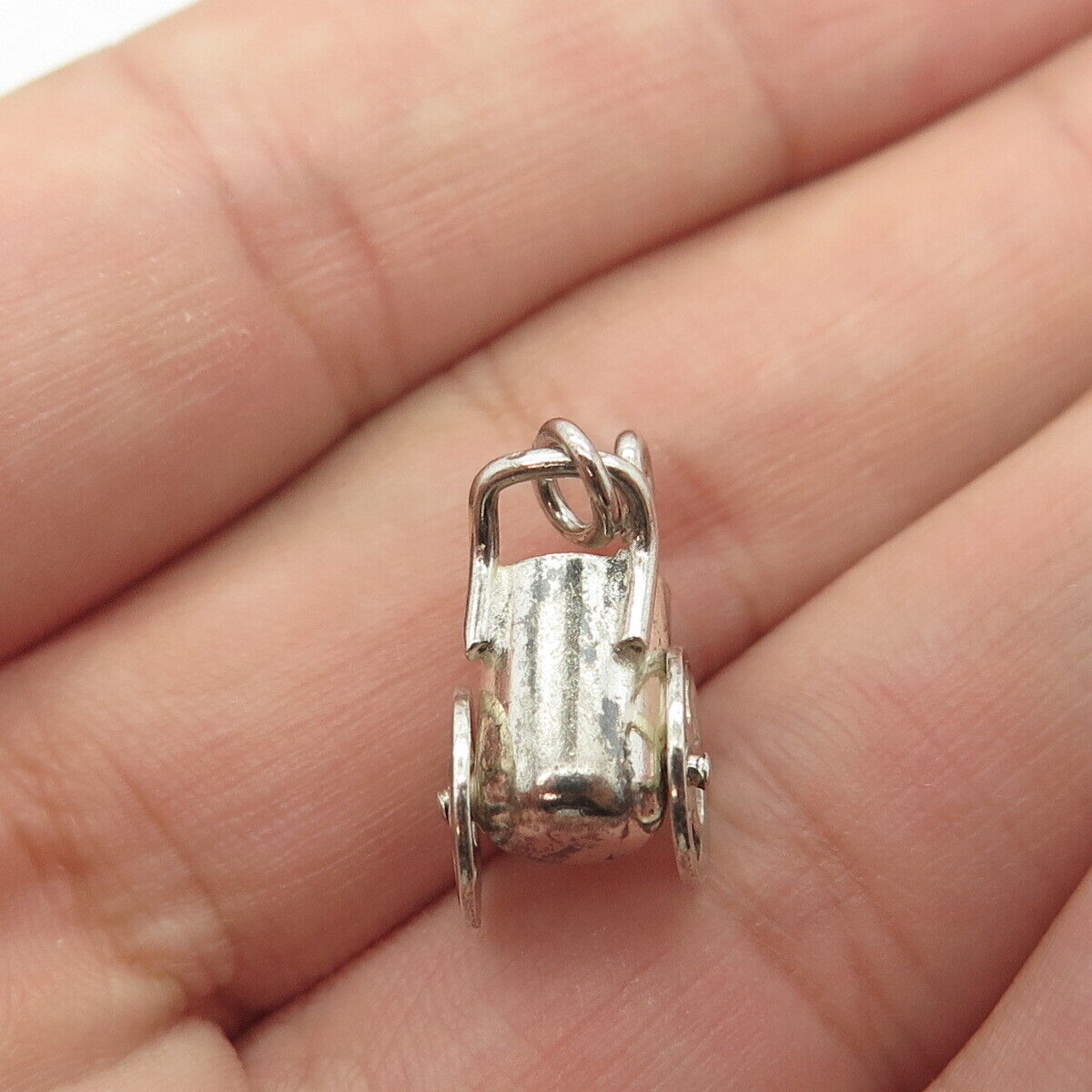 925 Sterling Silver Antique Art Deco Movable Garden Cart Basket Charm Pendant