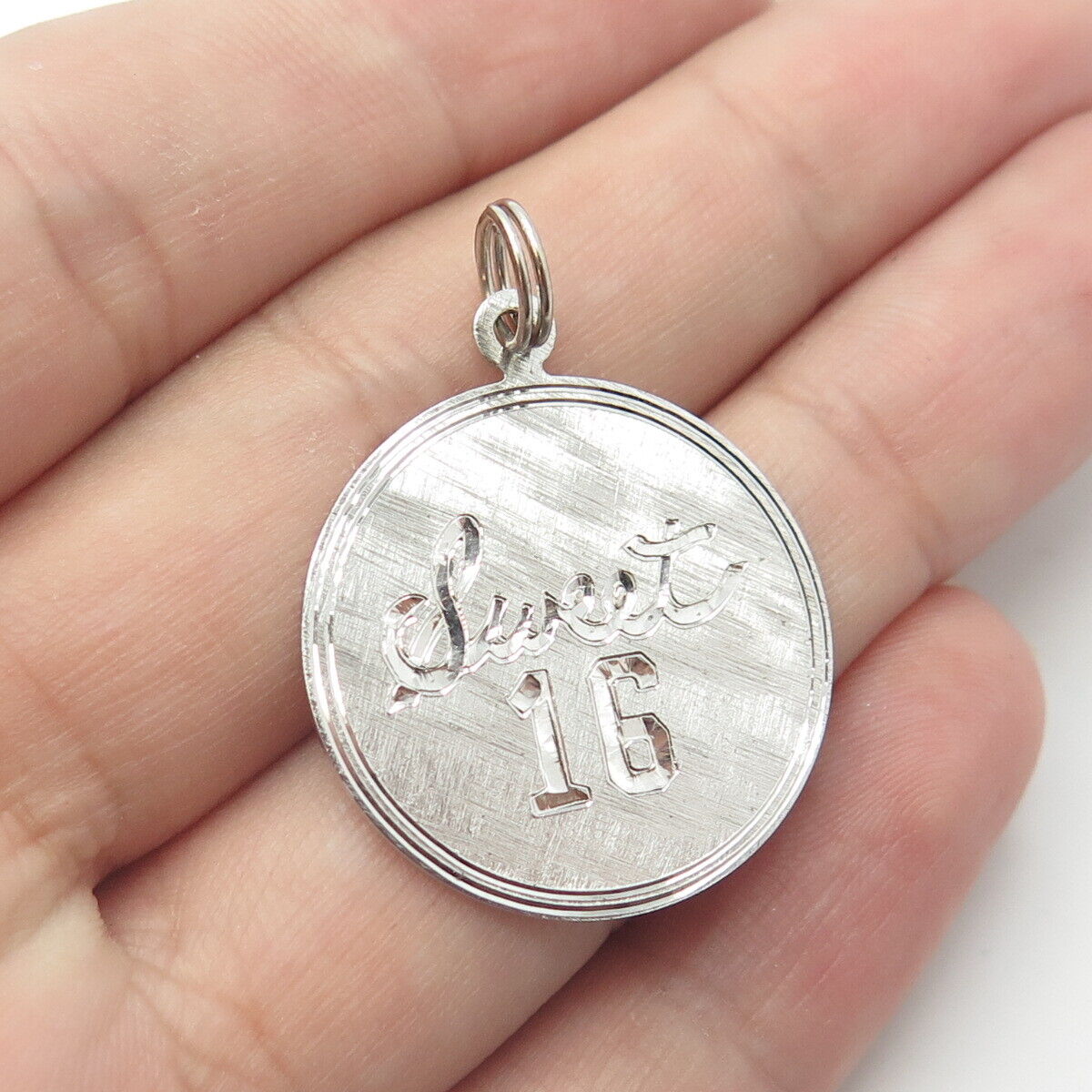 925 Sterling Silver Vintage Engraved "Sweet 16" Round Charm Pendant