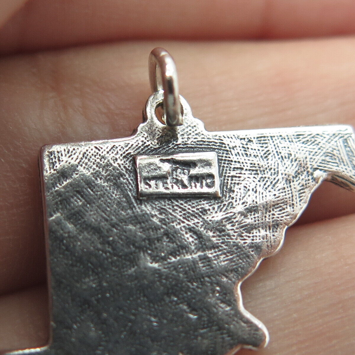 925 Sterling Silver Vintage Bell Trading Post Maryland State Map Charm Pendant