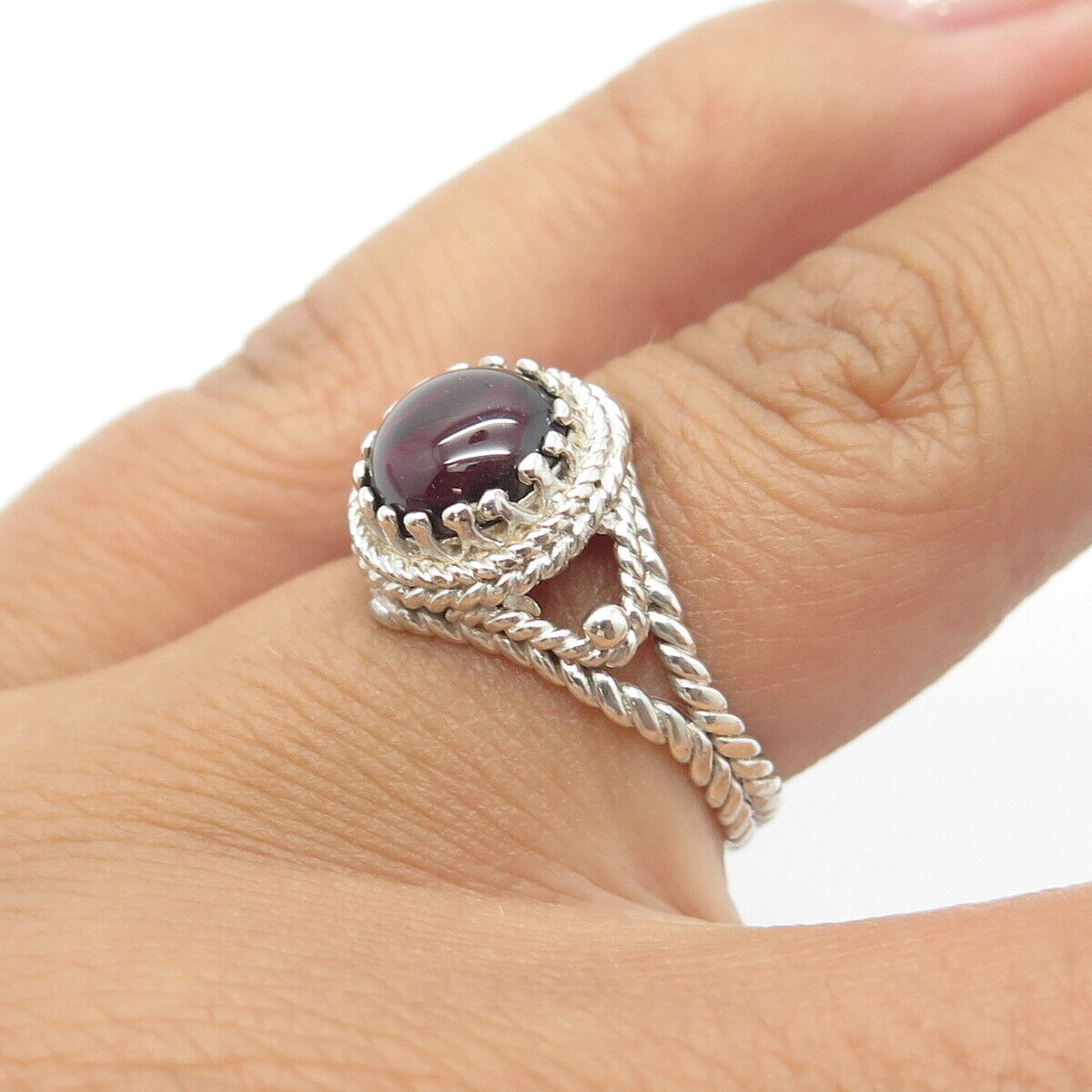 925 Sterling Silver Vintage Real Cabochon-Cut Shaped Amethyst Ring Size 6