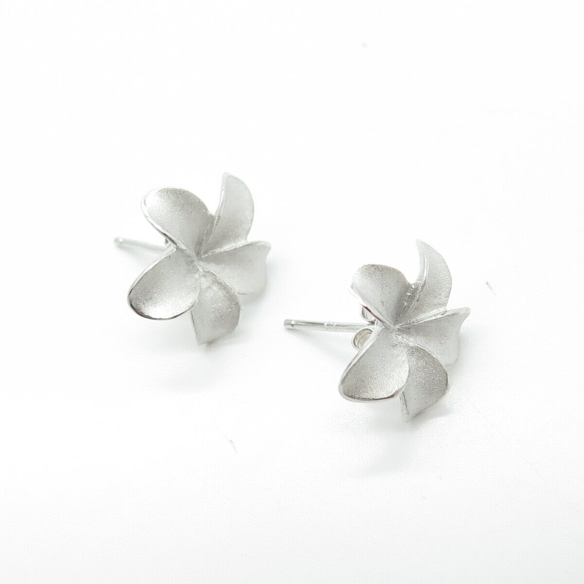 925 Sterling Silver Flower Blossom Stud Earrings