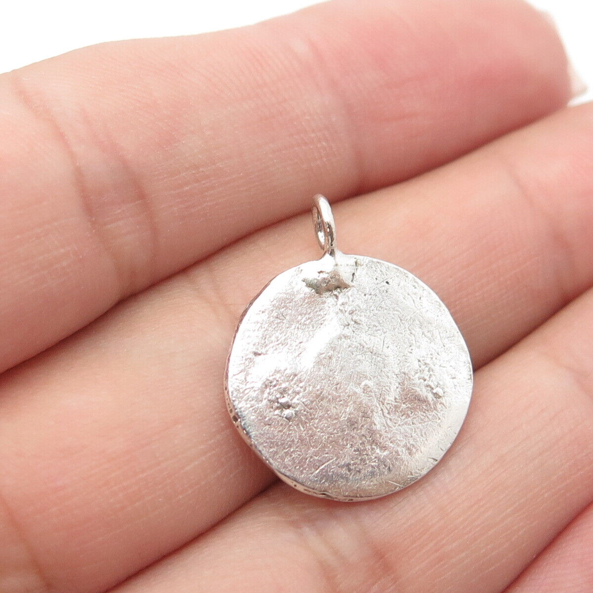 925 Sterling Silver Vintage Tribal Round Pendant