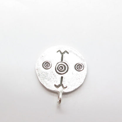 925 Sterling Silver Vintage Tribal Round Pendant