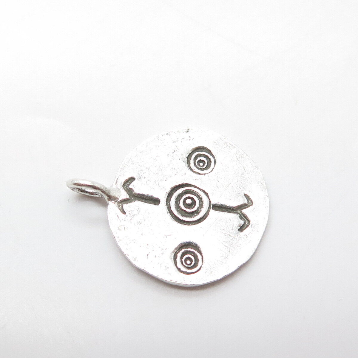 925 Sterling Silver Vintage Tribal Round Pendant