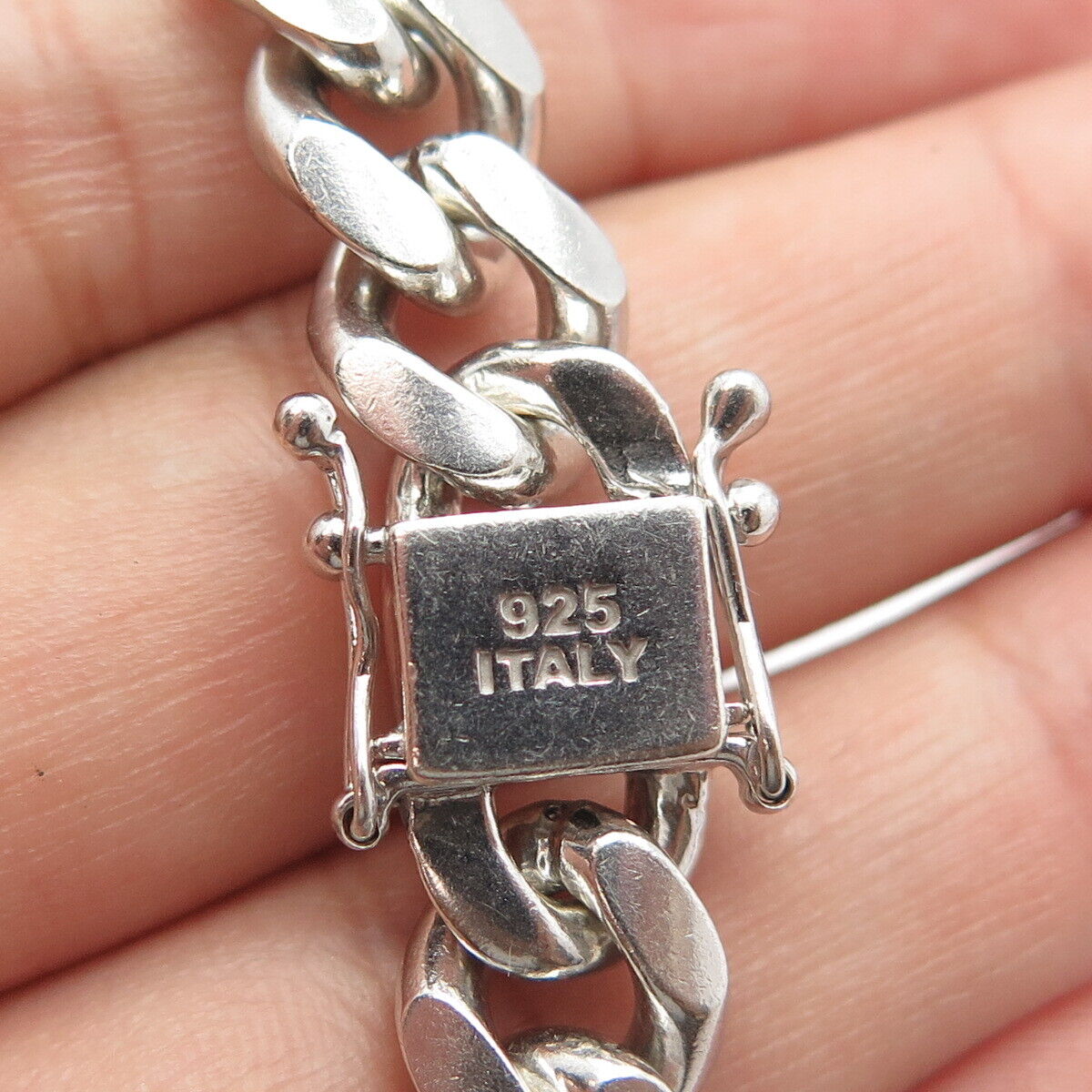 925 Sterling Silver Italy Heavy Cuban Chain Necklace 24"