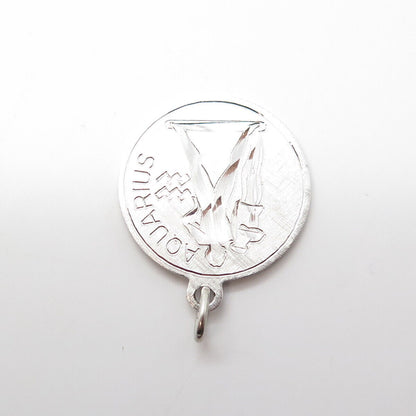 925 Sterling Silver Vintage Griffith & Sons Aquarius Zodiac Sign Round Pendant