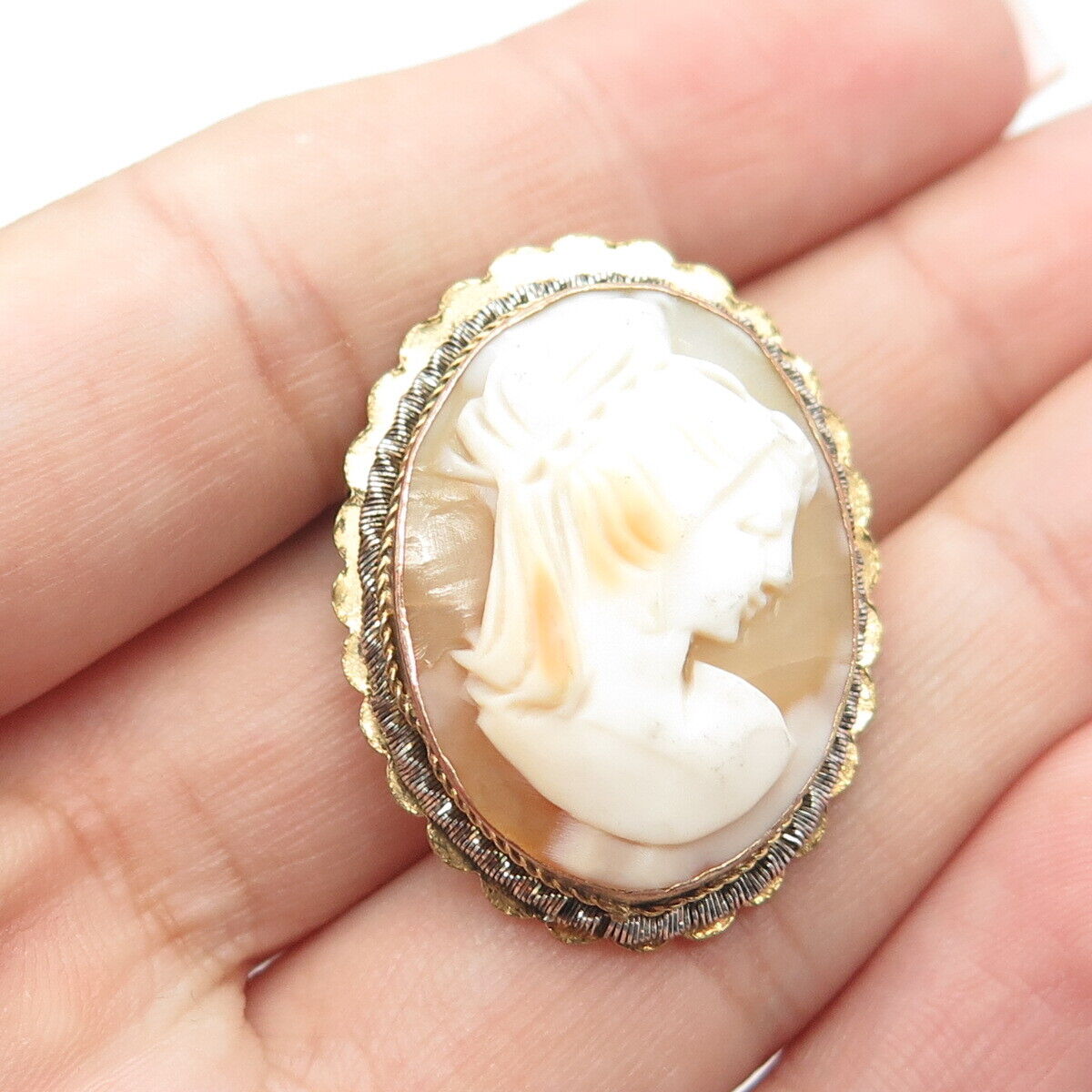 800 Silver Gold-Plated Antique Art Deco Mother-Of-Pearl Cameo Lady Pin Brooch