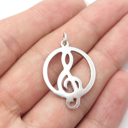 925 Sterling Silver Vintage Treble Clef Musical Note Round Pendant