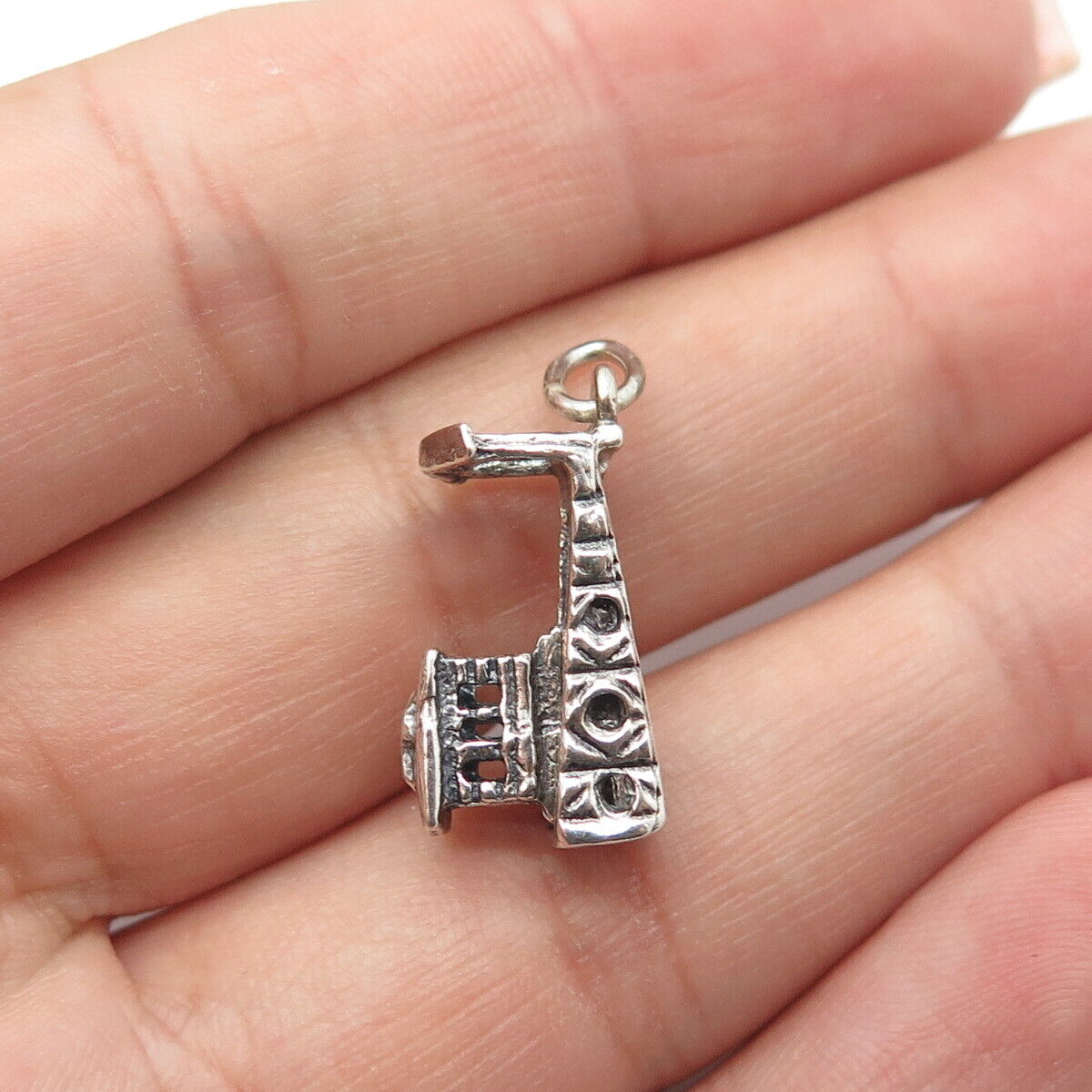 925 Sterling Silver Vintage Cable Car Charm Pendant