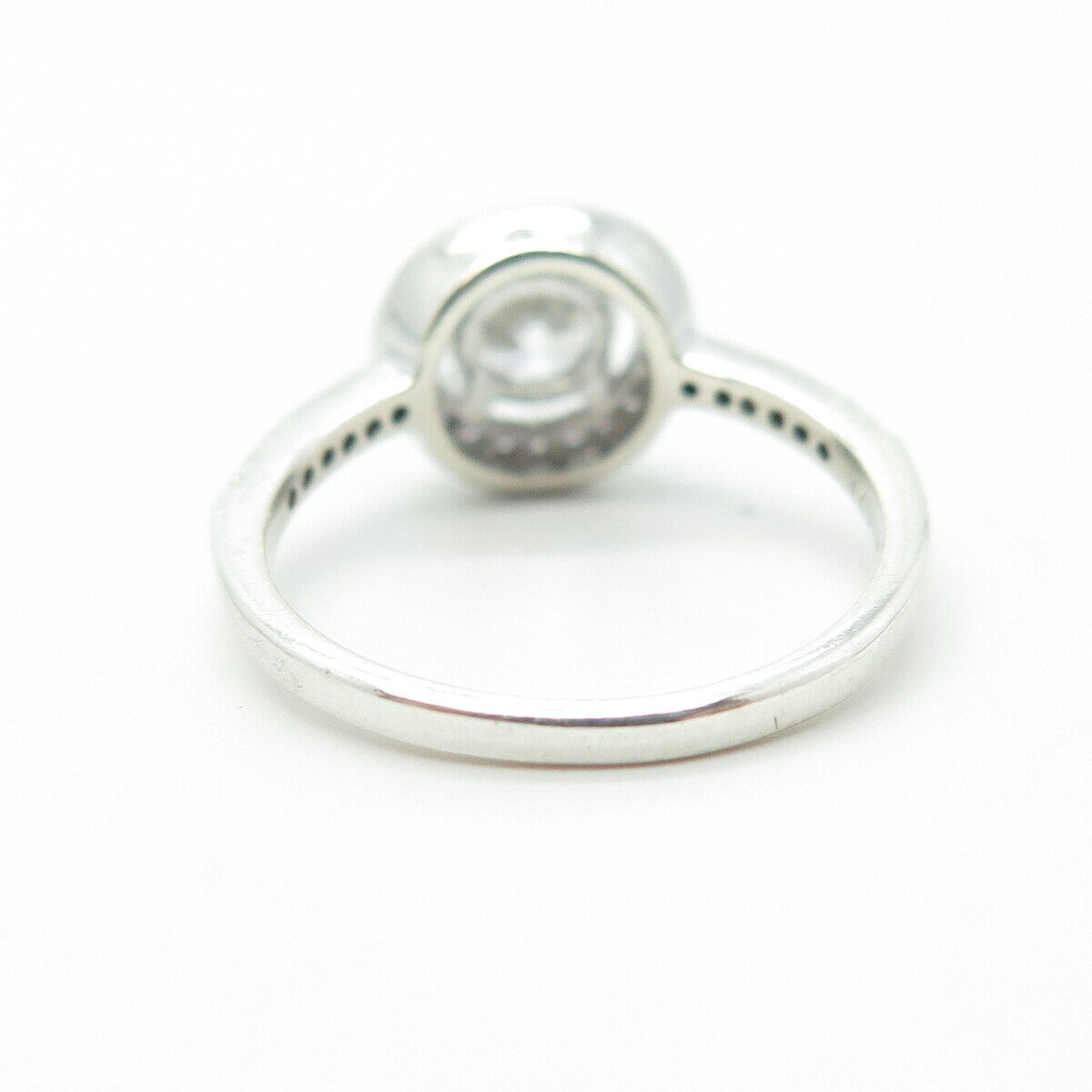 925 Sterling Silver Round-Cut Shaped C Z Ring Size 6