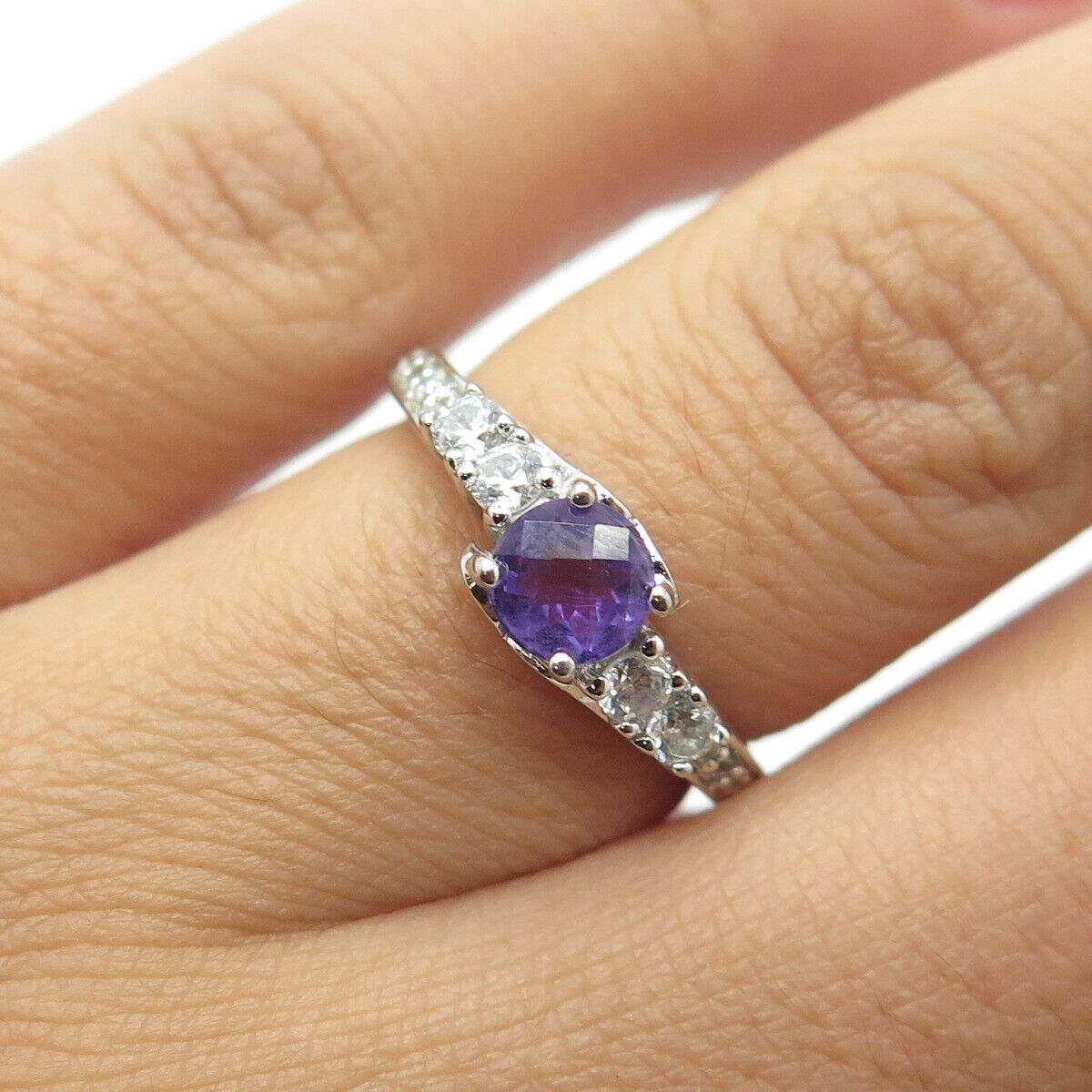 925 Sterling Silver Real Round-Cut Amethyst & C Z Engagement Ring Size 5.75