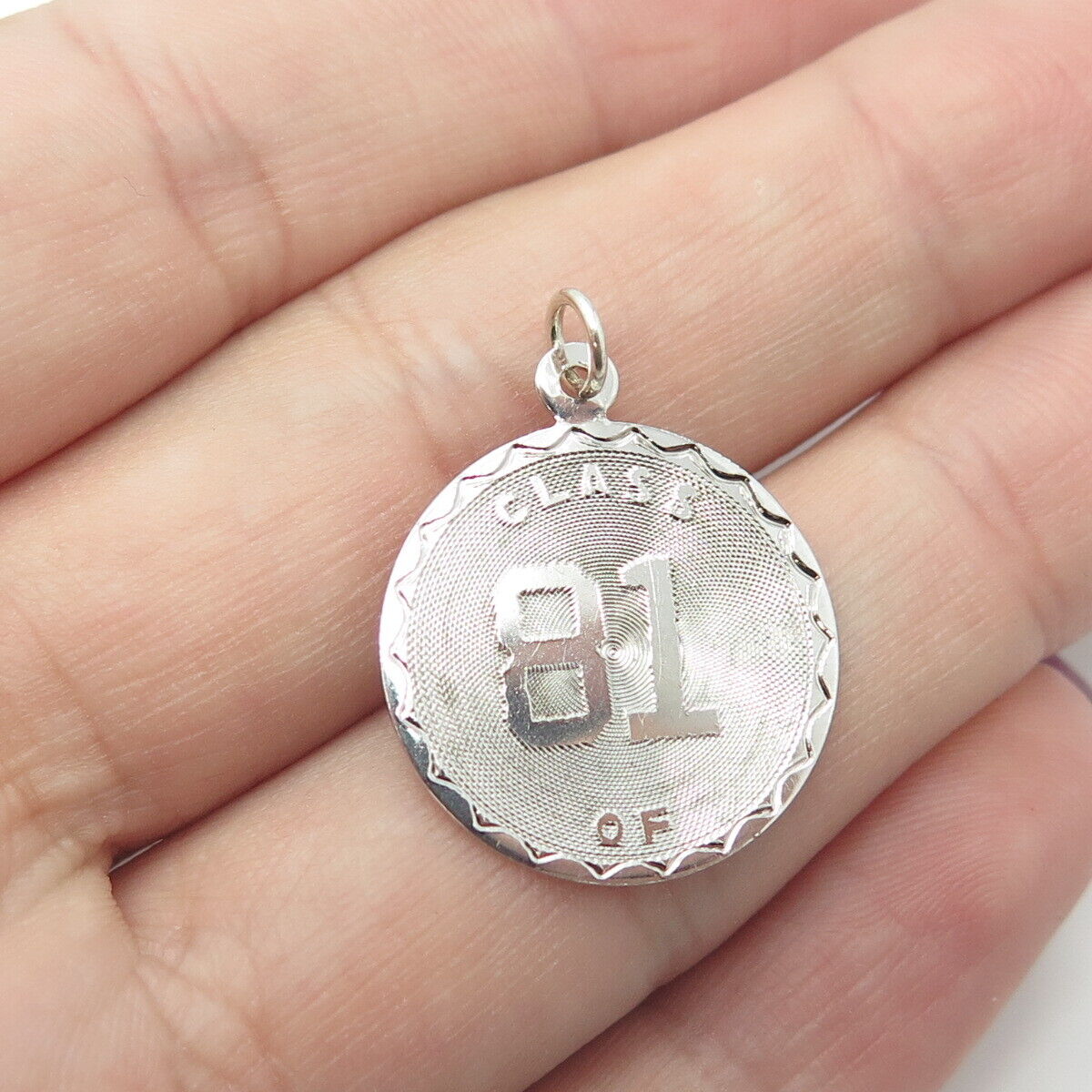 925 Sterling Silver Vintage "Class of 1981" Round Charm Pendant