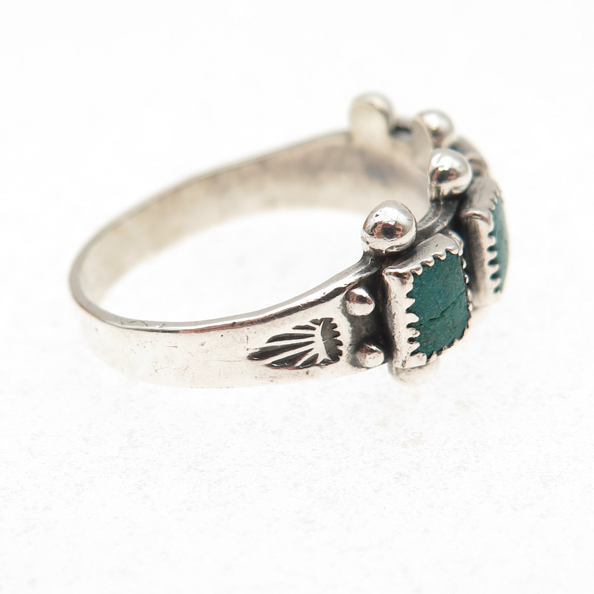 Old Pawn Sterling Silver Vintage Southwestern Turquoise Tribal Ring Size 7.75