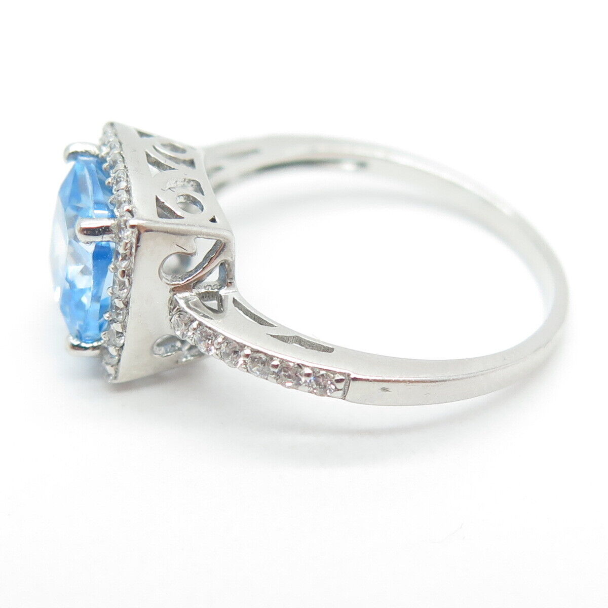 925 Sterling Silver White & Blue C Z Ring Size 7.25