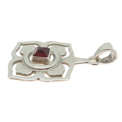 925 Sterling Silver Vintage Real Red Garnet Modernist Flower Pendant