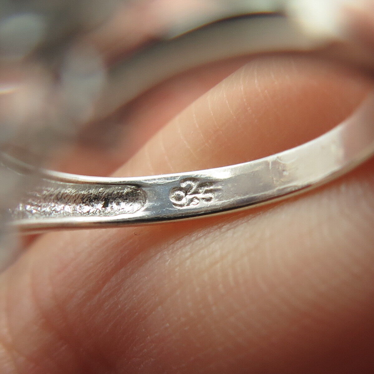 925 Sterling Silver Real Oval-Cut Iolite & Round-Cut White Topaz Ring Size 6