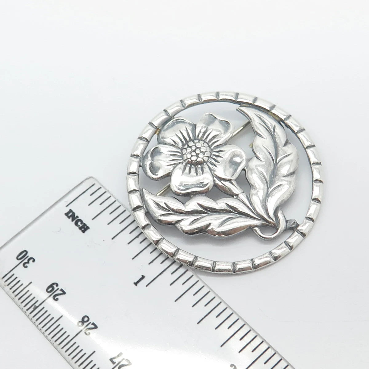 925 Sterling Silver Vintage Round Floral Pin Brooch