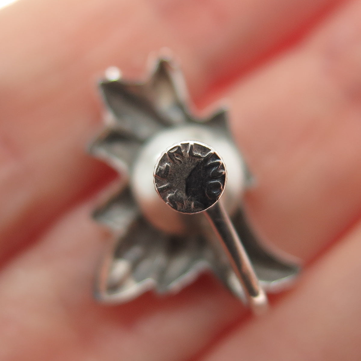 925 Sterling Silver Antique Art Deco Floral Repousse Screw Back Earrings