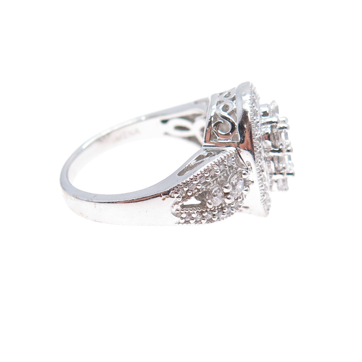 IMENA 925 Sterling Silver Round-Cut C Z Ring Size 7