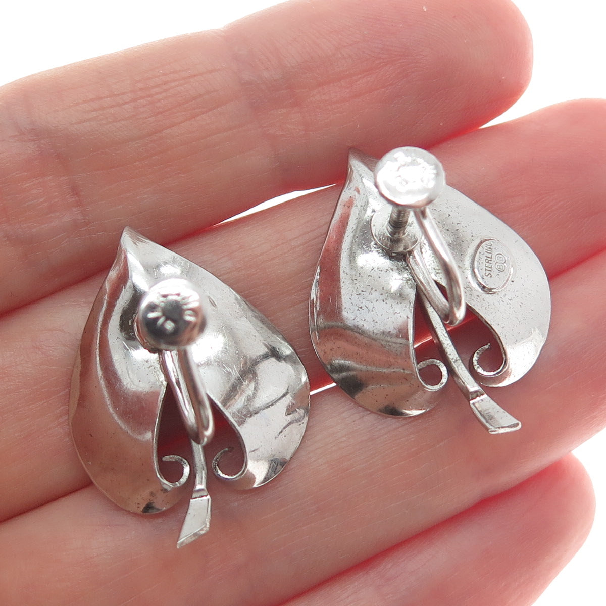 BINDER BROTHERS 925 Sterling Silver Vintage Leaf Screw Back Earrings