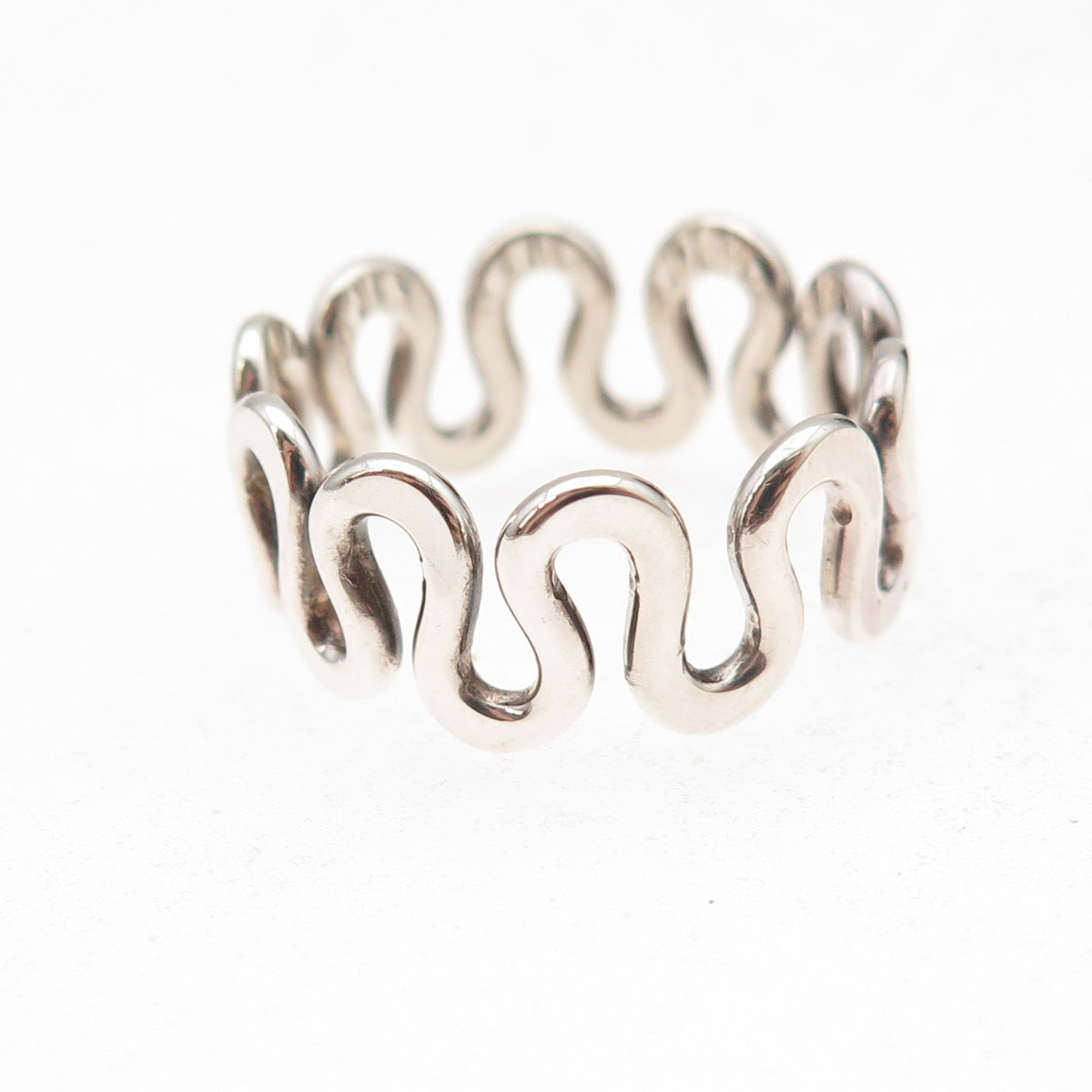 925 Sterling Silver Vintage Zig Zag Oxidized Ring Size 7.25