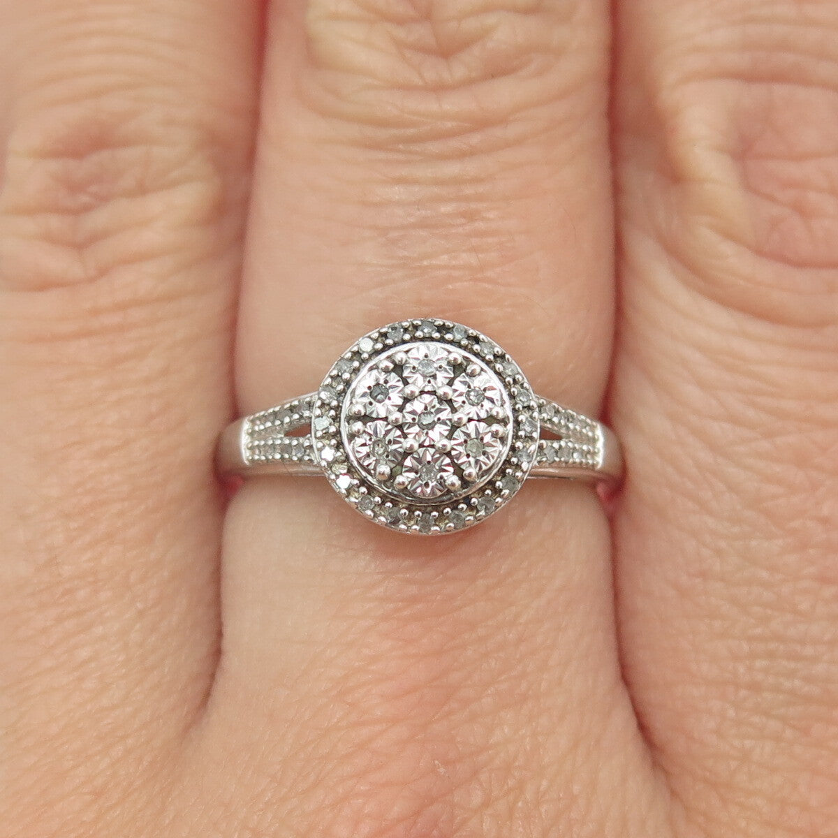 SK9 Allure Gems 925 Sterling Silver Real Round-Cut Diamond Ring Size 7.25