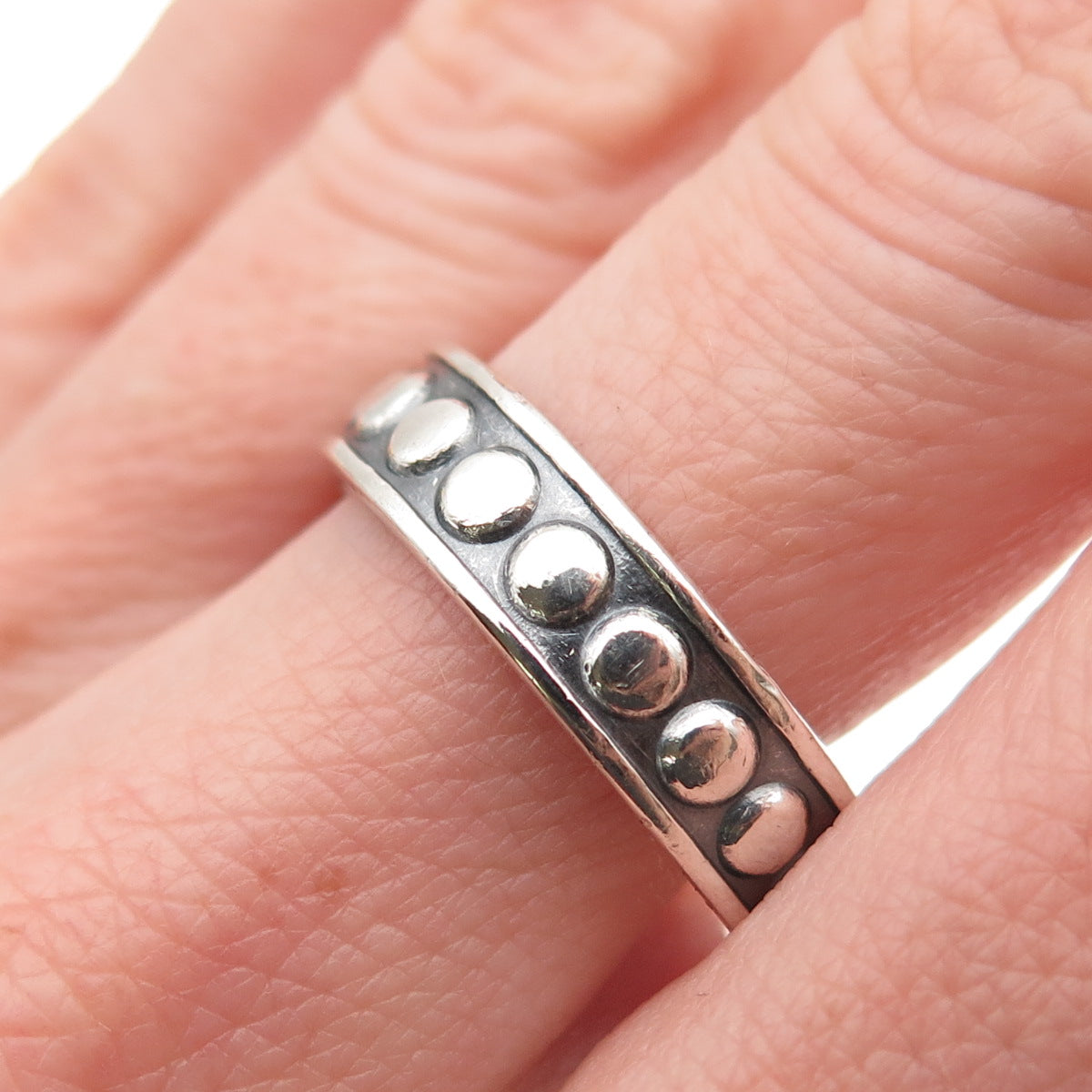 925 Sterling Silver Vintage Mexico Dotted Oxidized Band Ring Size 10.25