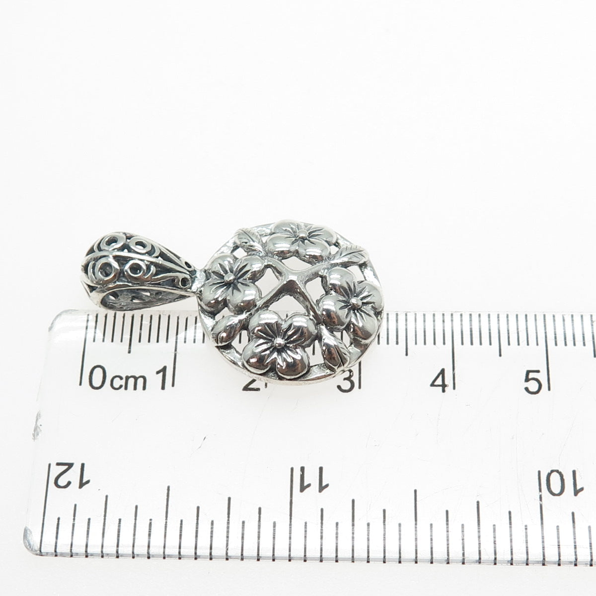 925 Sterling Silver Vintage Flower Blossom Oxidized Charm Pendant